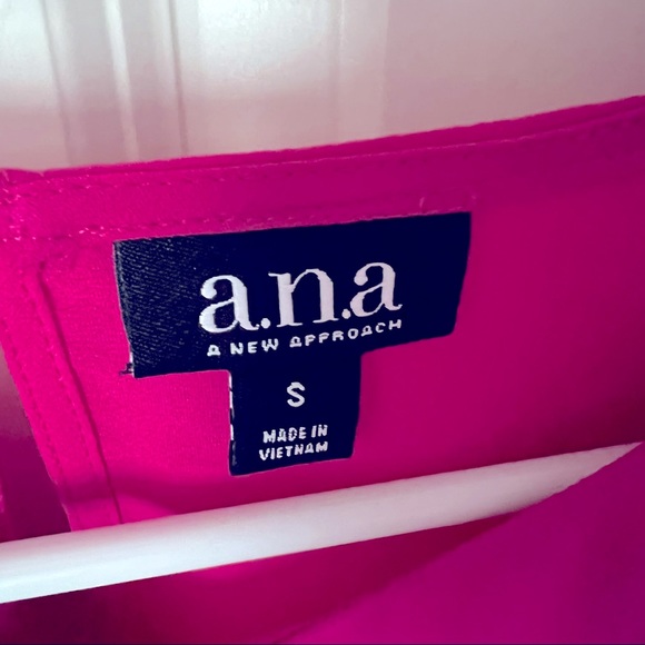 Small - Picture 3 of 3